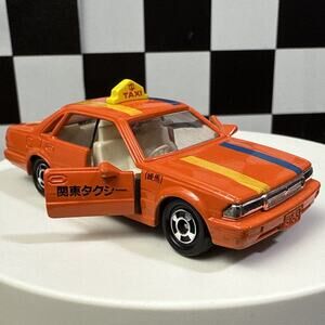 Tomica Tomy Nissan Cedric Taxi Right Side Driver Made in Japan - Orange